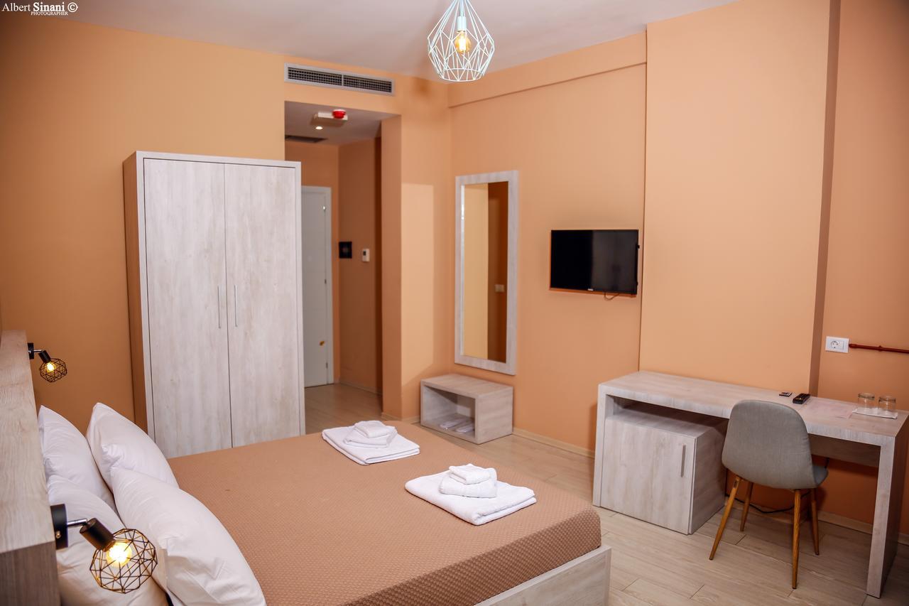 Arc Hotel Tirana Yzberishti Exterior foto